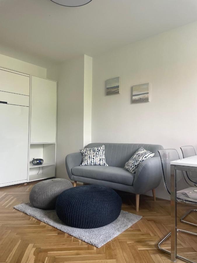 Apartman V Kratke Kamenicky Senov ภายนอก รูปภาพ