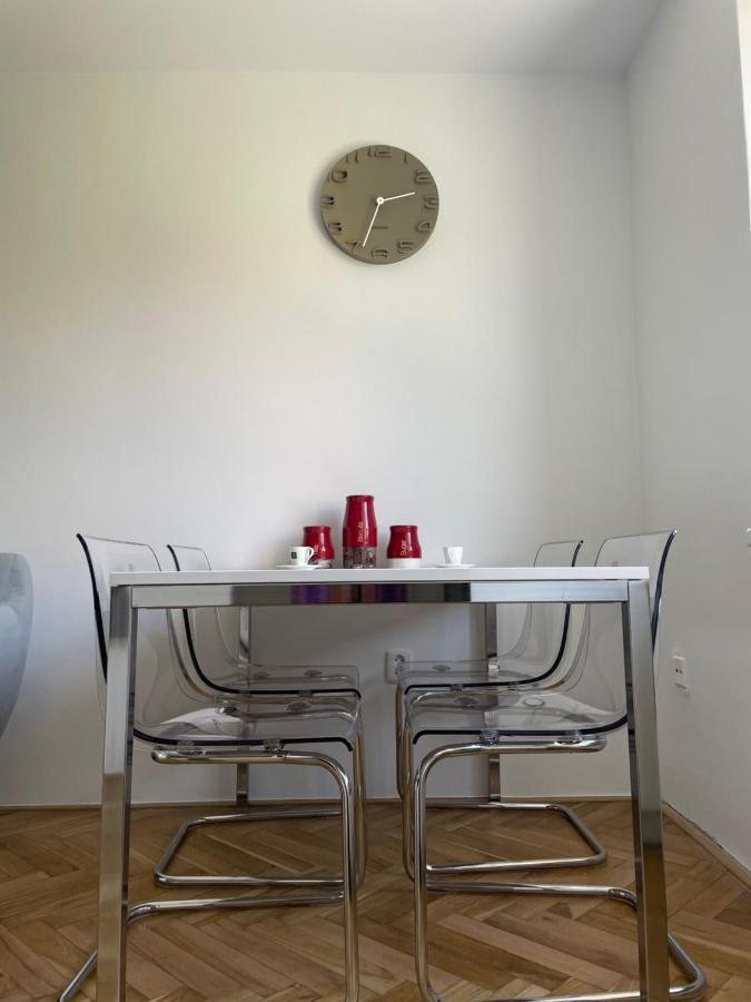 Apartman V Kratke Kamenicky Senov ภายนอก รูปภาพ